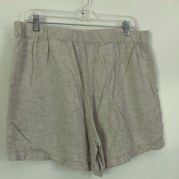 Banana Republic (2 pair) linen shorts, size L - Picture 6 of 16